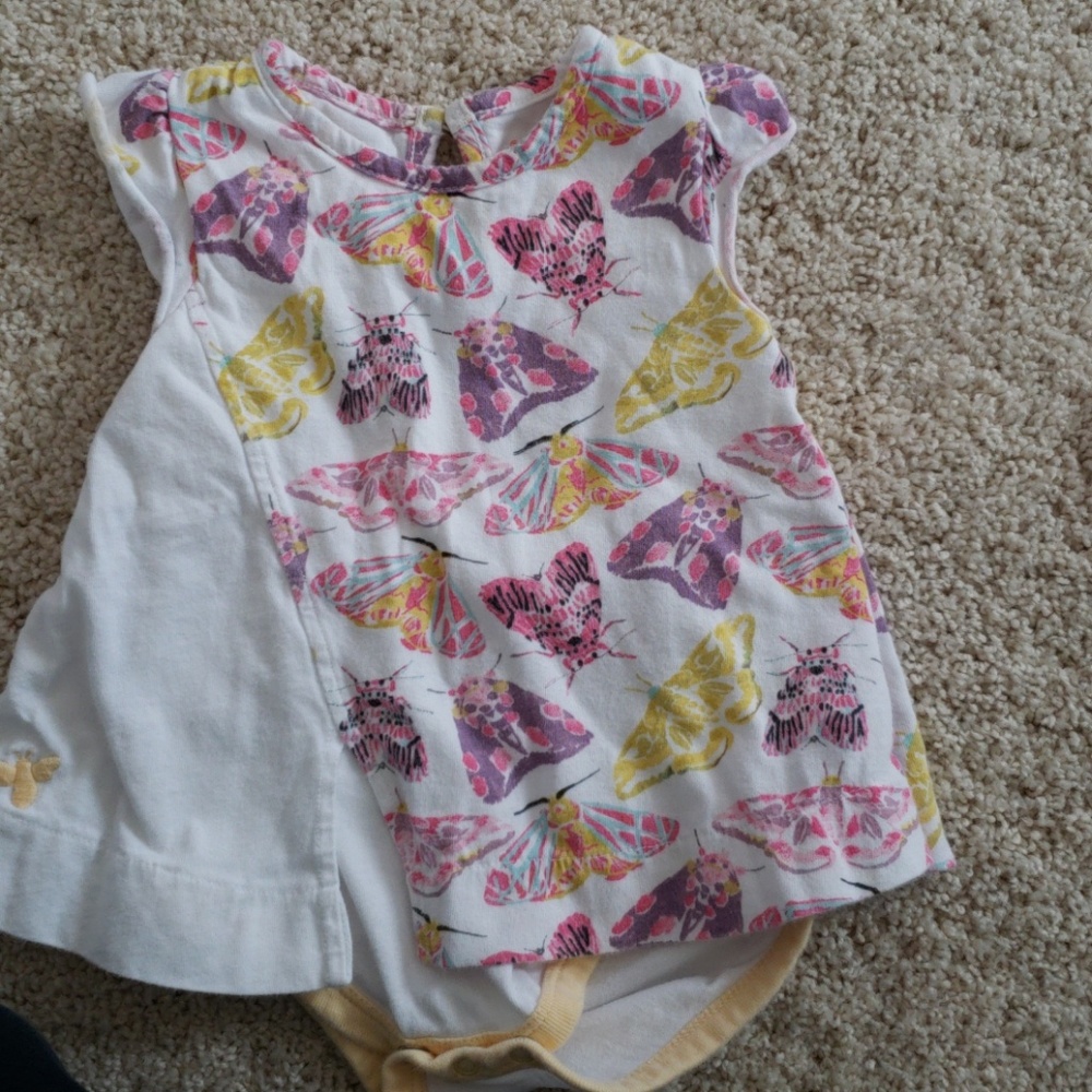 Adorable burts bees organic onesie